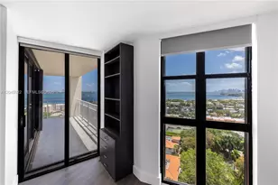1000 Quayside Terrace, Miami, FL 33138 - Photo 6