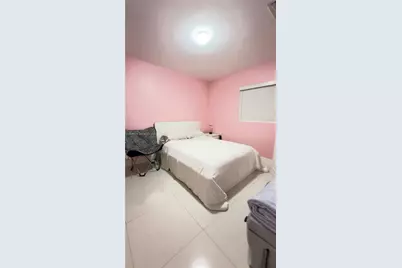 920 NW 65th St, Miami, FL 33150 - Photo 16