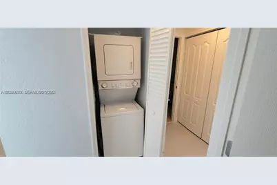 6001 SW 70th St #215, South Miami, FL 33143 - Photo 12