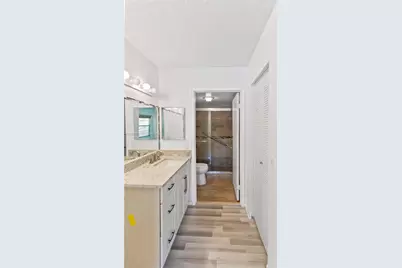 1100 SW 128th Ter #210U, Pembroke Pines, FL 33027 - Photo 12