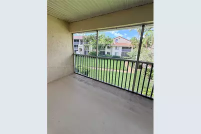 19216 Glenmoor Dr #19216, West Palm Beach, FL 33409 - Photo 16