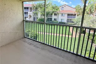 19216 Glenmoor Dr, West Palm Beach, FL 33409 - Photo 16