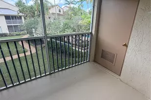 19216 Glenmoor Dr, West Palm Beach, FL 33409 - Photo 18