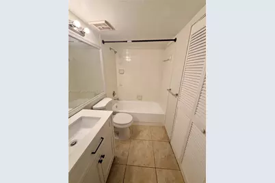 19216 Glenmoor Dr #19216, West Palm Beach, FL 33409 - Photo 24