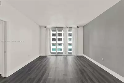 950 Brickell Bay Dr #802, Miami, FL 33131 - Photo 8