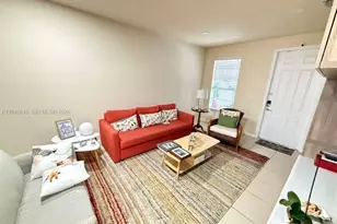 9572 SW 169th Pl, Miami, FL 33196 - Photo 4