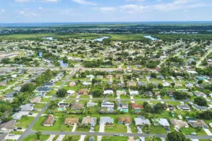 1119 SE Sabina Ln, Port Saint Lucie, FL 34983 - Photo 34