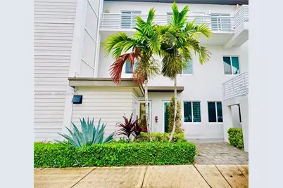 10295 NW 64th Ter #104, Doral, FL 33178 - Photo 16