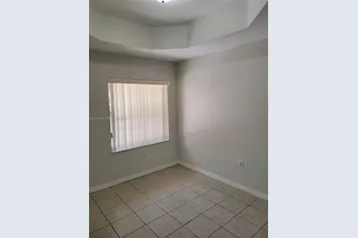 618 SW 106 Av #1511, Pembroke Pines, FL 33025 - Photo 2