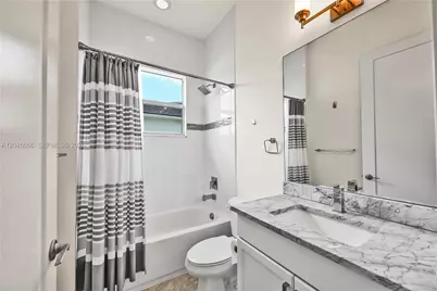 9706 Celtic Sea Ln, Delray Beach, FL 33446 - Photo 8
