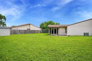 9786 SW 147th Ct, Miami, FL 33196 - Photo 20