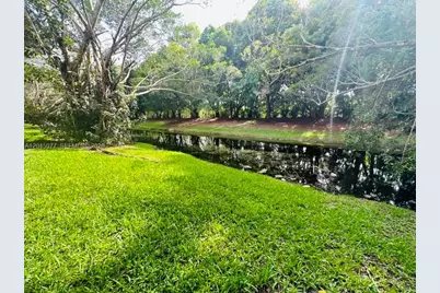 197 Lakeview Dr #105, Weston, FL 33326 - Photo 22