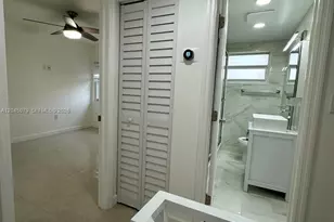 1560 W 46th St, Hialeah, FL 33012 - Photo 18