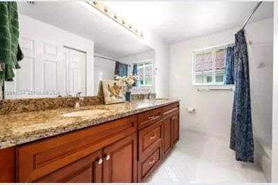 3745 Heron Ridge Ln #3745, Weston, FL 33331 - Photo 14