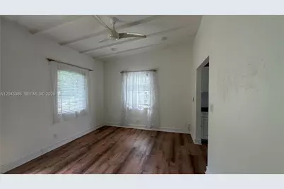 6411 SW 62nd Ct, South Miami, FL 33143 - Photo 14