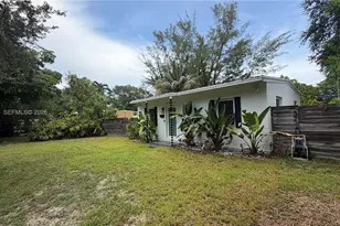 6411 SW 62nd Ct, South Miami, FL 33143 - Photo 2