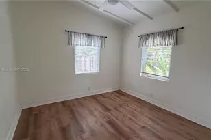 6411 SW 62nd Ct, South Miami, FL 33143 - Photo 10