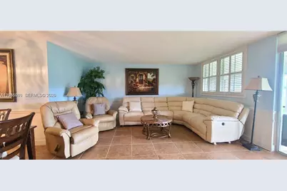 3300 W Rolling Hills Cir #104, Davie, FL 33328 - Photo 4