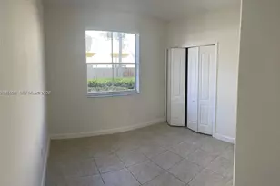 1660 SE 29th St, Homestead, FL 33035 - Photo 6