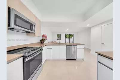 5505 W Oak Way, Dania Beach, FL 33314 - Photo 2