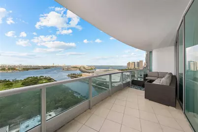 900 Biscayne Blvd #2506, Miami, FL 33132 - Photo 16