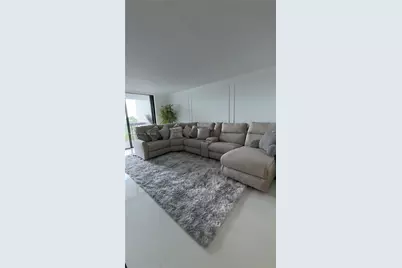 2333 Brickell Ave #614, Miami, FL 33129 - Photo 12