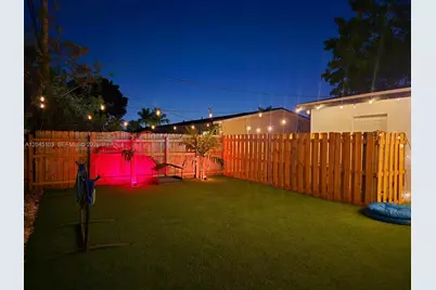 1131 N 75th Ave, Hollywood, FL 33024 - Photo 6