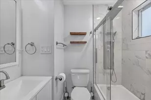1131 N 75th Ave, Hollywood, FL 33024 - Photo 16