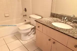 2493 Centergate Dr, Miramar, FL 33025 - Photo 10