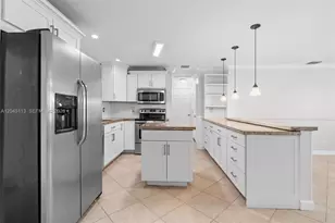 795 NW 73rd Ave, Margate, FL 33063 - Photo 4