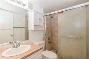 8200 SW 210th St, Cutler Bay, FL 33189 - Photo 14