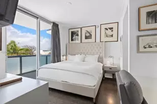 220 21st St, Miami Beach, FL 33139 - Photo 12