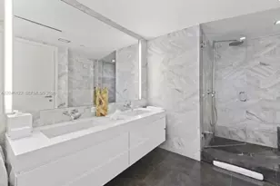 220 21st St, Miami Beach, FL 33139 - Photo 22
