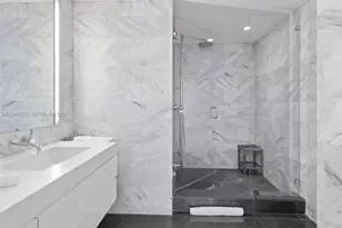 220 21st St, Miami Beach, FL 33139 - Photo 20
