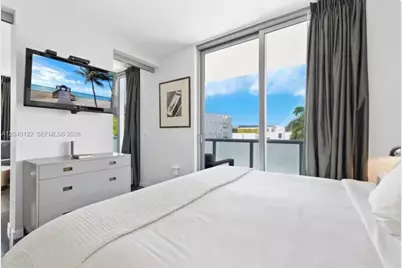 220 21st St #401, Miami Beach, FL 33139 - Photo 14