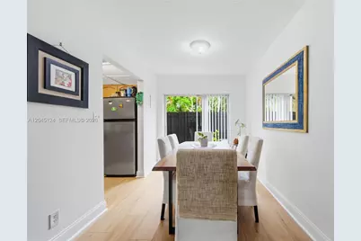 2520 N Andrews Ave #107, Wilton Manors, FL 33311 - Photo 10
