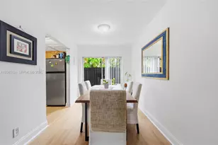 2520 N Andrews Ave, Wilton Manors, FL 33311 - Photo 10