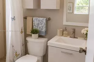 6145 Hayes St, Hollywood, FL 33024 - Photo 18