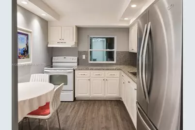 851 Three Islands Blvd #520, Hallandale Beach, FL 33009 - Photo 10