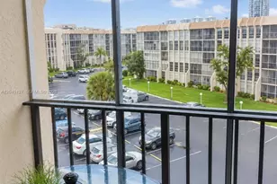 851 Three Islands Boulevard, Hallandale Beach, FL 33009 - Photo 22