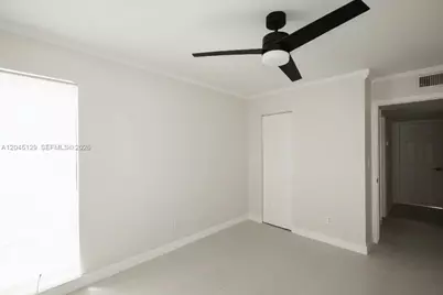 8985 Palm Tree Ln #8985, Pembroke Pines, FL 33024 - Photo 24