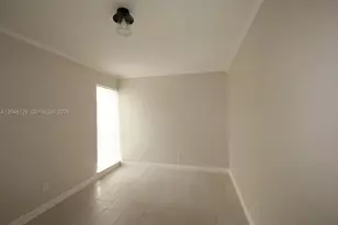 8985 Palm Tree Ln, Pembroke Pines, FL 33024 - Photo 22