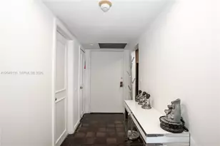 1800 NE 114th St, Miami, FL 33181 - Photo 20