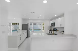 13209 NW 12th Ct, Sunrise, FL 33323 - Photo 8