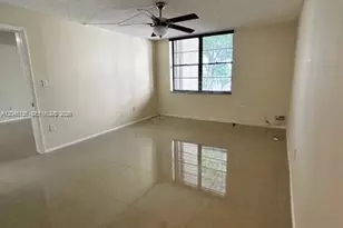 10845 SW 112th Ave, Miami, FL 33176 - Photo 10