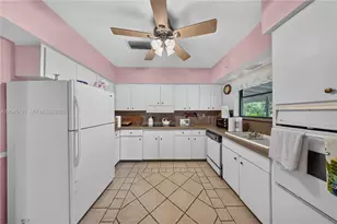 8340 SW 151st St, Palmetto Bay, FL 33158 - Photo 18