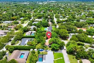 8340 SW 151st St, Palmetto Bay, FL 33158 - Photo 4