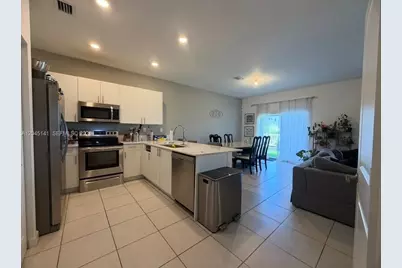 20476 NW 4th Ct #20476, Miami Gardens, FL 33169 - Photo 4