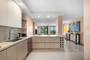 101 Crandon Blvd, Key Biscayne, FL 33149 - Photo 2