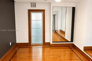 325 NE 126th St, North Miami, FL 33161 - Photo 14